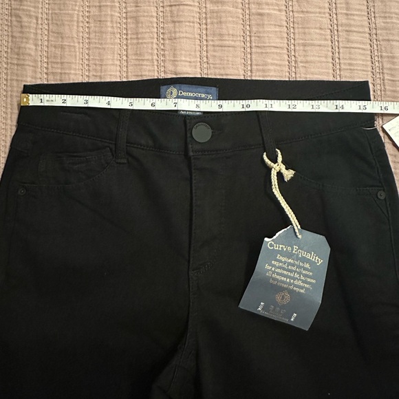 NWT Democracy Ab"solution® Itty Bitty Bootcut Black Jeans size 10 - Picture 7 of 14